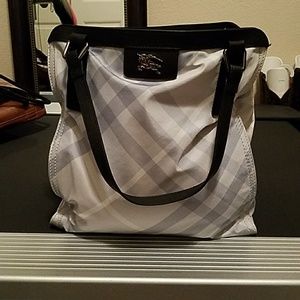 Burberry tote